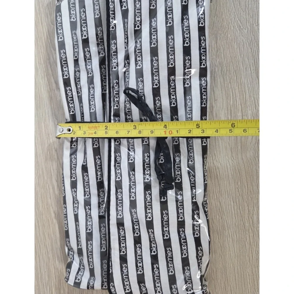 Bloomingdale's Bloomies Logo Black White Vintage Plastic Travel Jewerly Case NOS